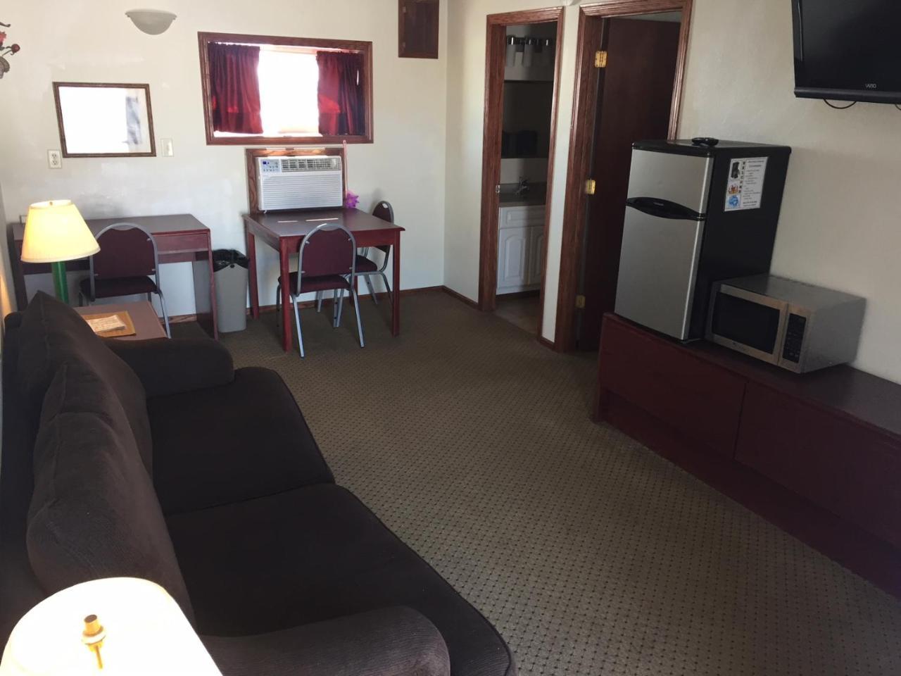 Highland Court Motel Fairmont Esterno foto